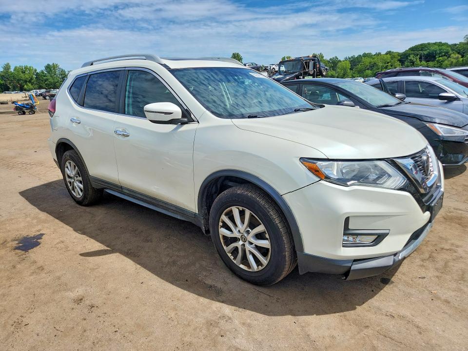 Продаж на аукціоні авто 2018 Nissan Rogue, vin: 5N1AT2MV4JC782991, номер лоту: 63541736