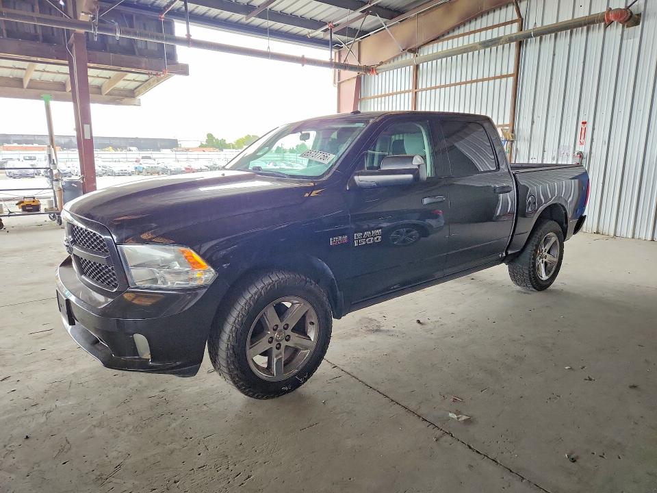 65737756 :رقم المزاد ، 3C6RR7KT2HG617914 vin ، 2017 Ram 1500 مزاد بيع