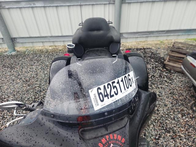 64251106 :رقم المزاد ، 1HD1MAF11NB855122 vin ، 2022 Harley-davidson Flhtcutg مزاد بيع