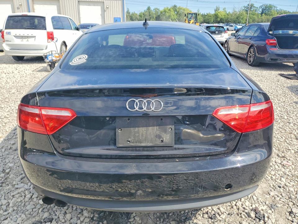 2011 Audi A5 მანქანა იყიდება აუქციონზე, vin: WAUCFAFR2BA021238, აუქციონის ნომერი: 64012196