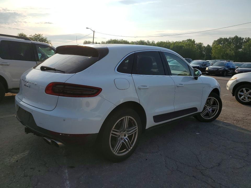 64089616 :رقم المزاد ، WP1AB2A53HLB13342 vin ، 2017 Porsche Macan مزاد بيع