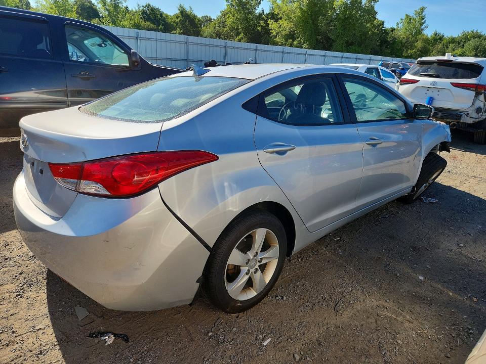 2013 Hyundai Elantra მანქანა იყიდება აუქციონზე, vin: 5NPDH4AE0DH336655, აუქციონის ნომერი: 63508466