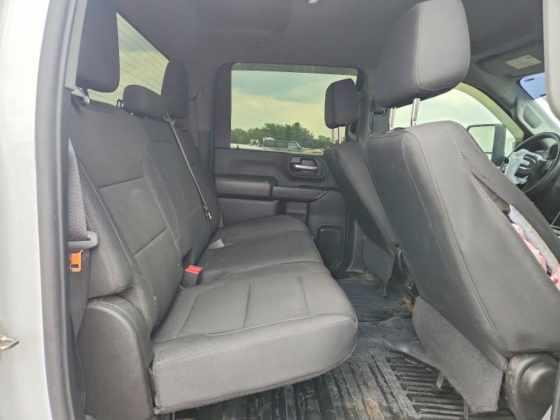 64752866 :رقم المزاد ، 1GT49LEY6RF403885 vin ، 2024 Gmc Sierra مزاد بيع