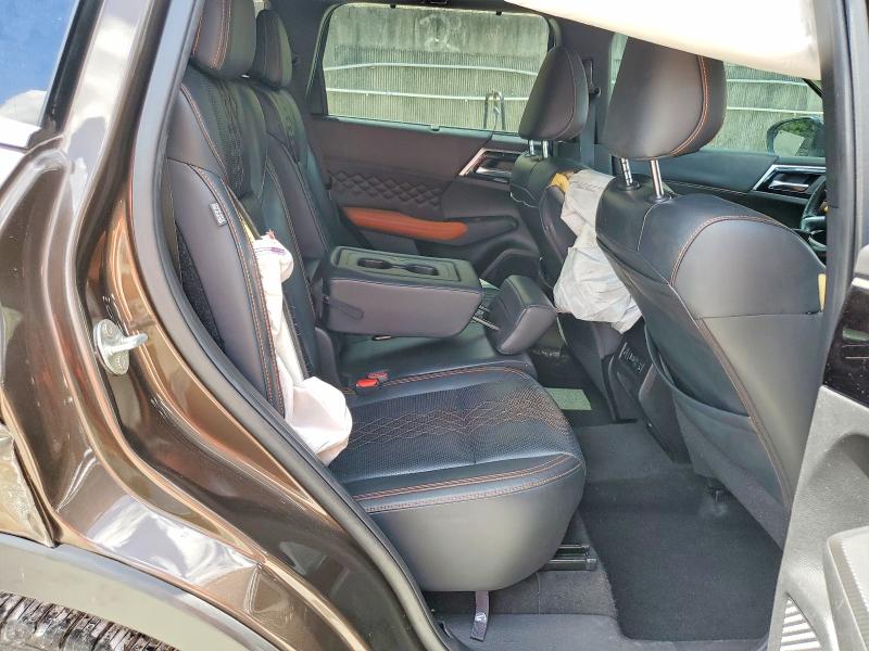 65939416 :رقم المزاد ، JA4J3VA85NZ022537 vin ، 2022 Mitsubishi Outlander مزاد بيع