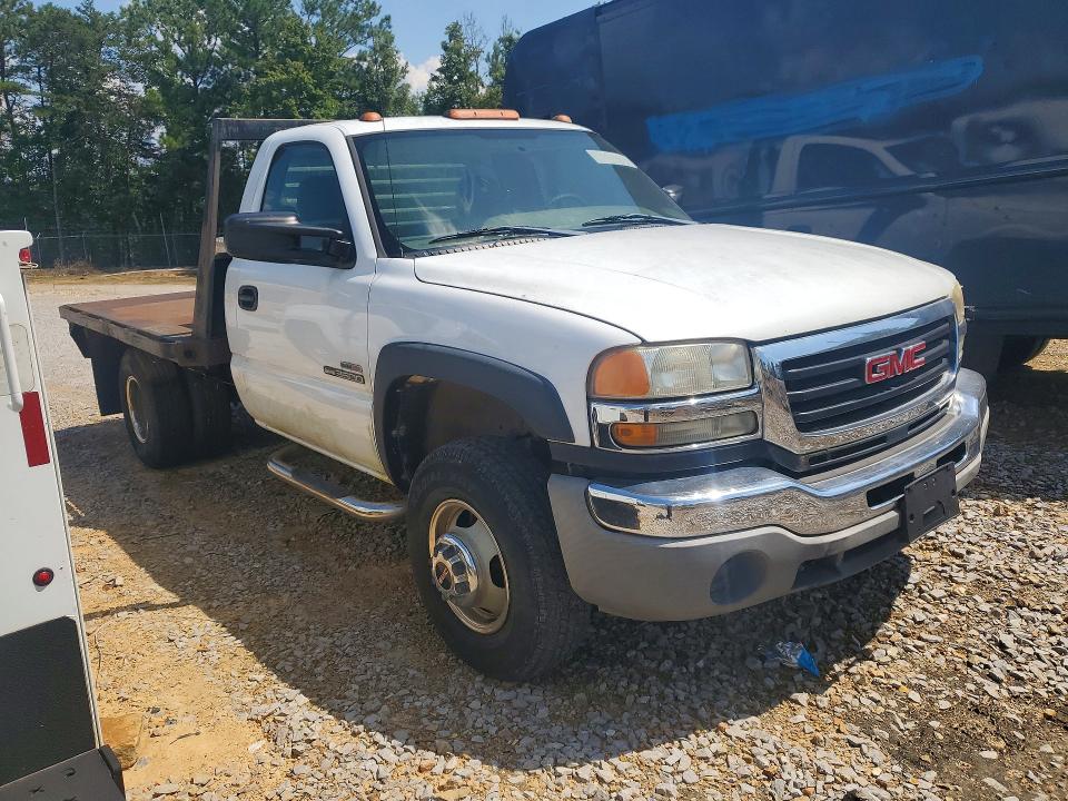 Продажа на аукционе авто 2005 Gmc New Sierra, vin: 1GDJC34265E200105, номер лота: 66068136
