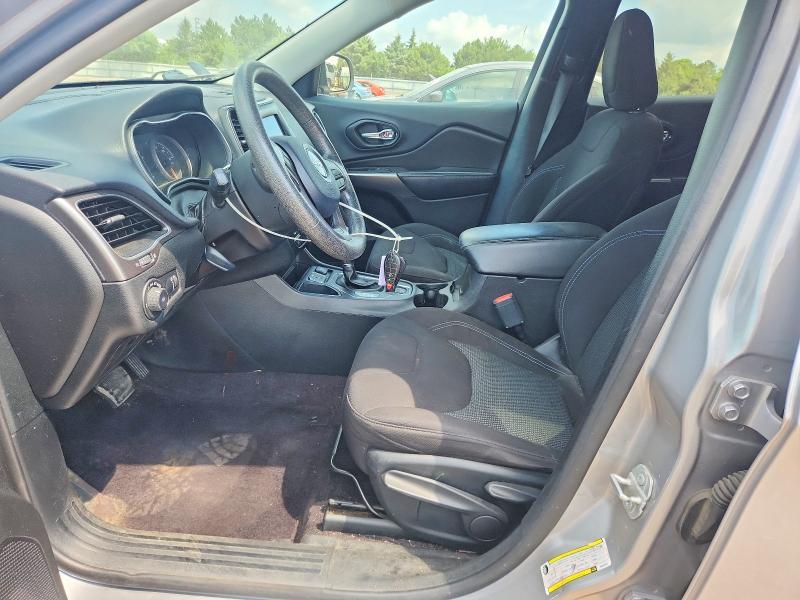 63357016 :رقم المزاد ، 1C4PJLCB4KD265851 vin ، 2019 Jeep Cherokee مزاد بيع