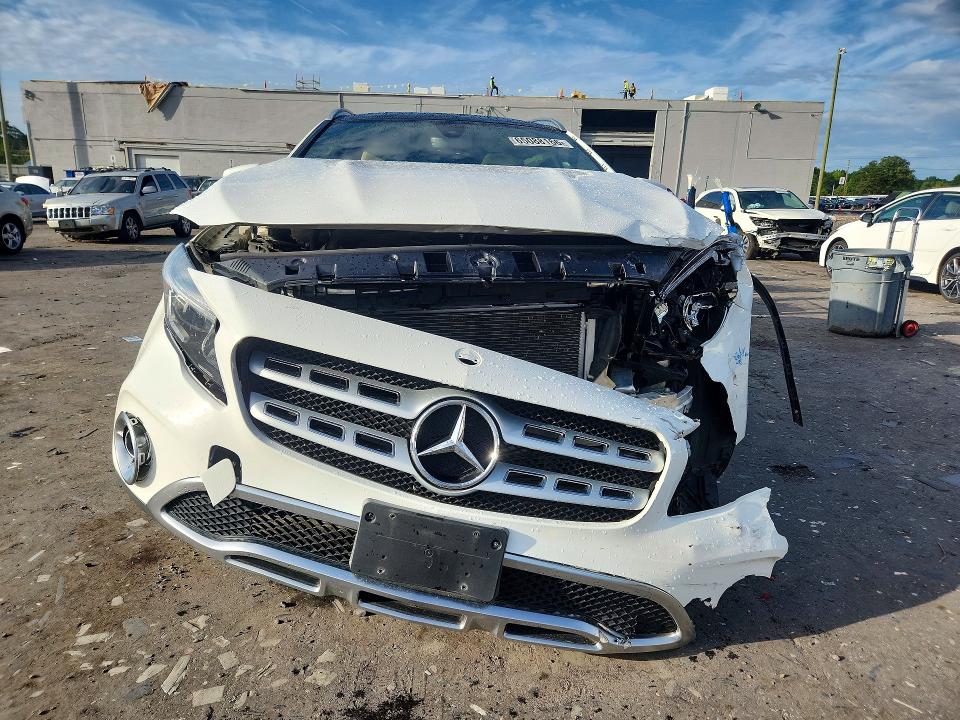 2018 Mercedes-benz Gla მანქანა იყიდება აუქციონზე, vin: WDCTG4GB2JJ527602, აუქციონის ნომერი: 65088166