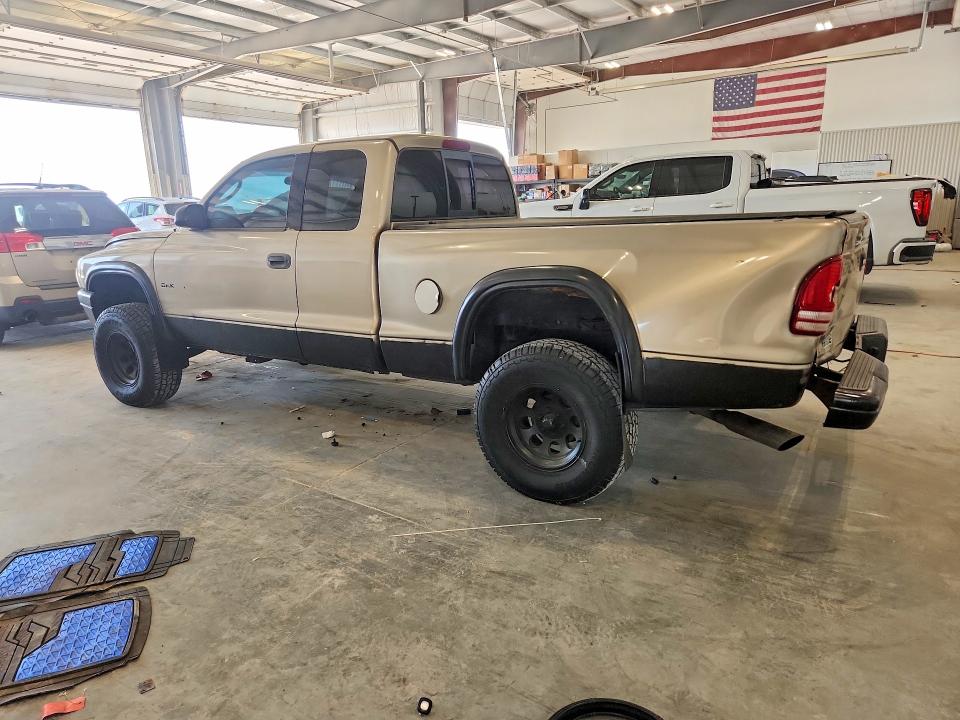 66420536 :رقم المزاد ، 1B7GG12X32S701021 vin ، 2002 Dodge Dakota مزاد بيع