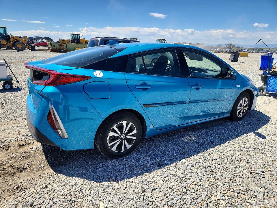 2018 Toyota Prius Prime მანქანა იყიდება აუქციონზე, vin: JTDKARFP5J3093578, აუქციონის ნომერი: 65582466