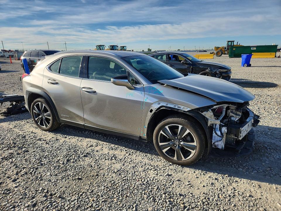 65664596 :رقم المزاد ، JTHP9JBH8M2044933 vin ، 2021 Lexus Ux مزاد بيع