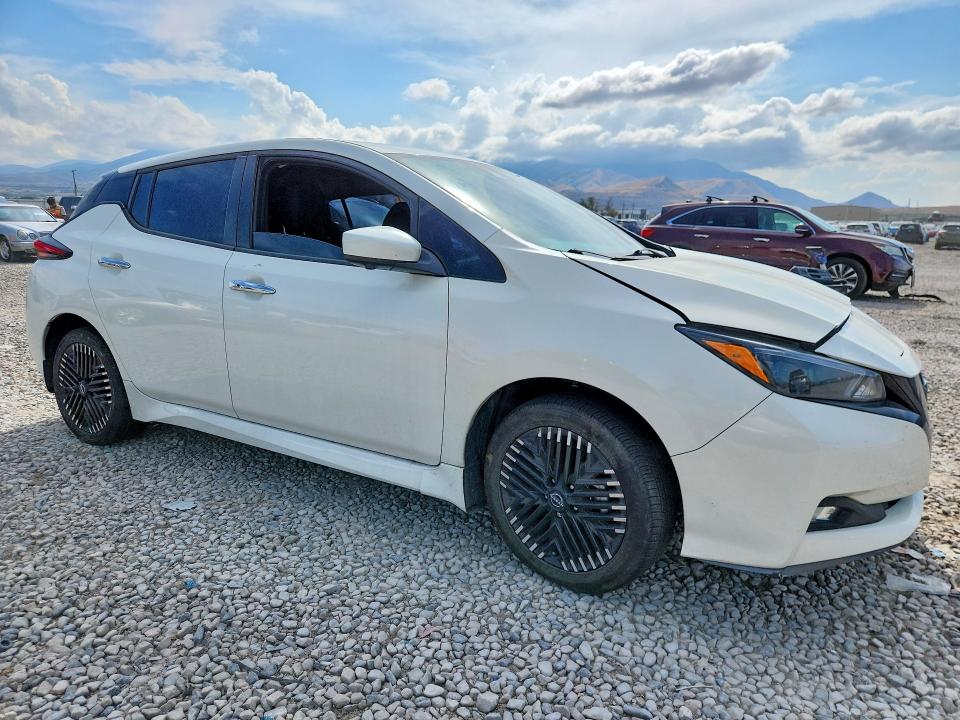 65204426 :رقم المزاد ، 1N4CZ1CV7PC560323 vin ، 2023 Nissan Leaf مزاد بيع