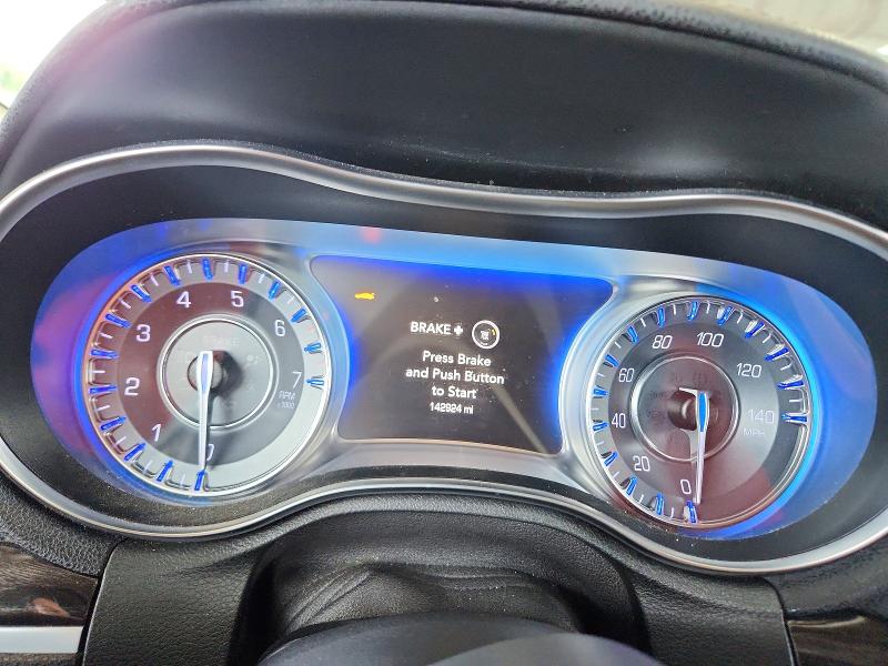 Aukcja sprzedaży 2015 Chrysler 300, vin: 2C3CCAAG1FH929905, numer aukcji: 63166656