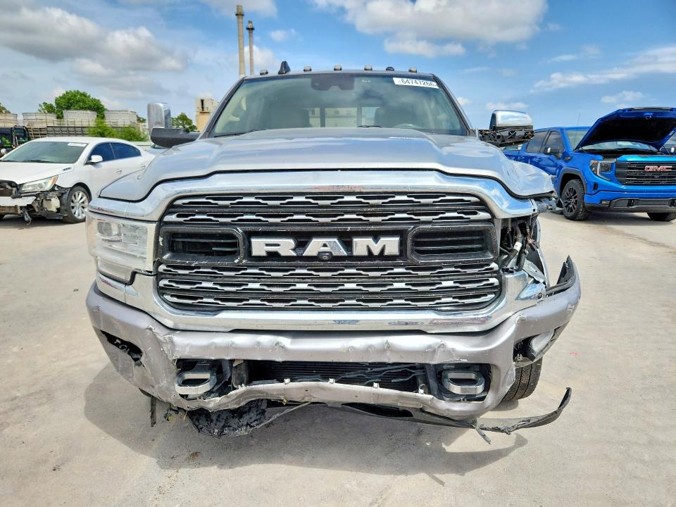 64747266 :رقم المزاد ، 3C63RRRL5KG584731 vin ، 2019 Ram 3500 مزاد بيع
