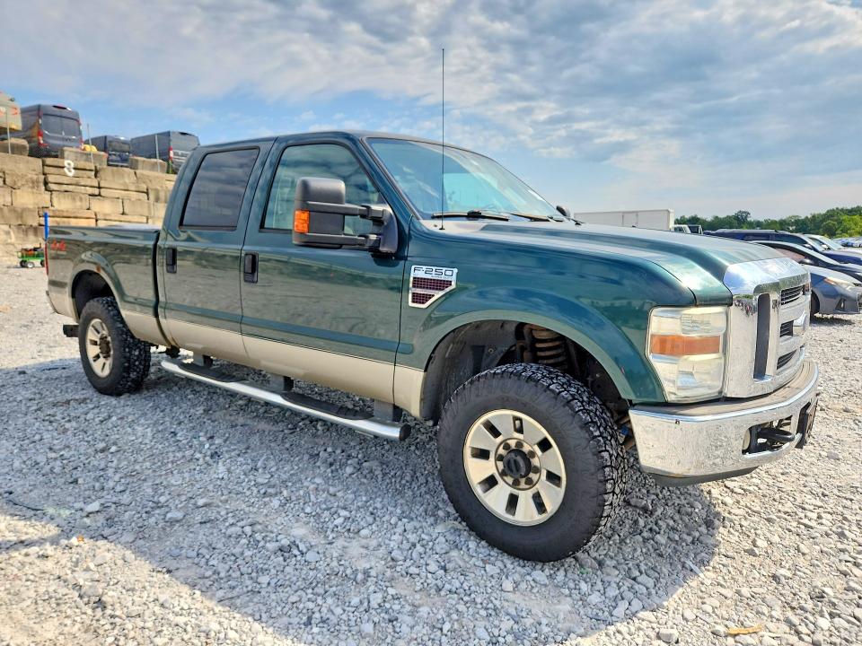 64242636 :رقم المزاد ، 1FTSW21R68EA30621 vin ، 2008 Ford F250 مزاد بيع