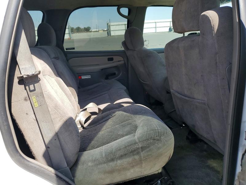 64231026 :رقم المزاد ، 1GNEC13Z02R224193 vin ، 2002 Chevrolet Tahoe مزاد بيع