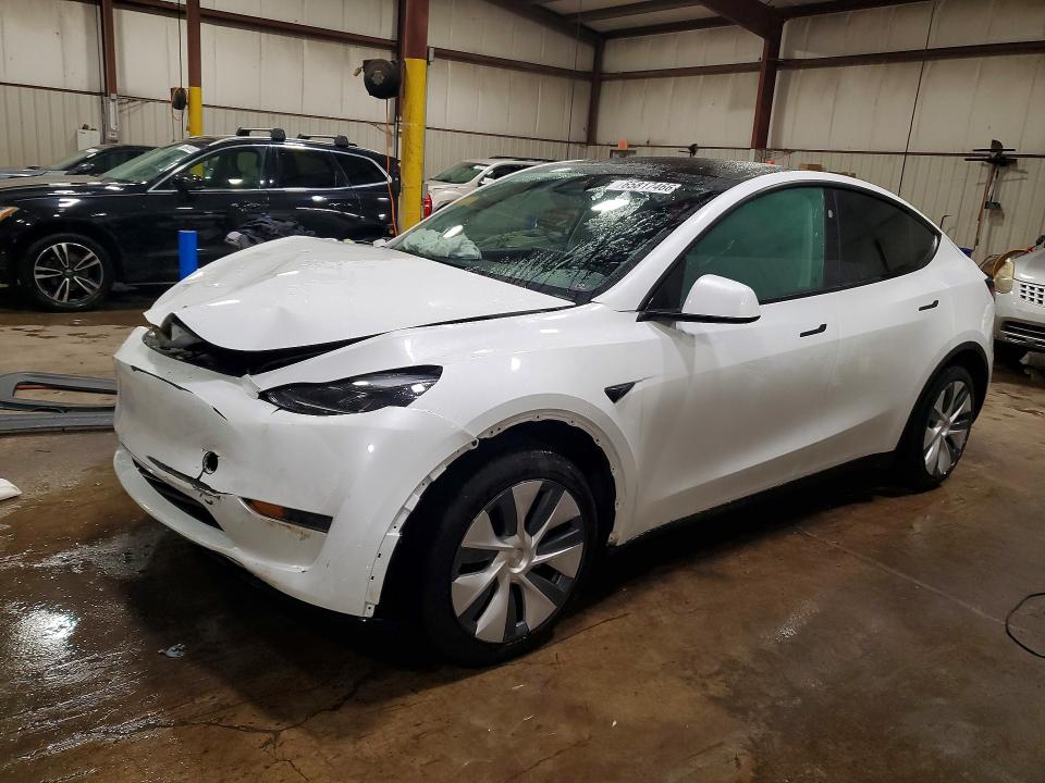 Auction sale of the 2024 Tesla Model  Y, vin: 7SAYGDED5RF127426, lot number: 65817466
