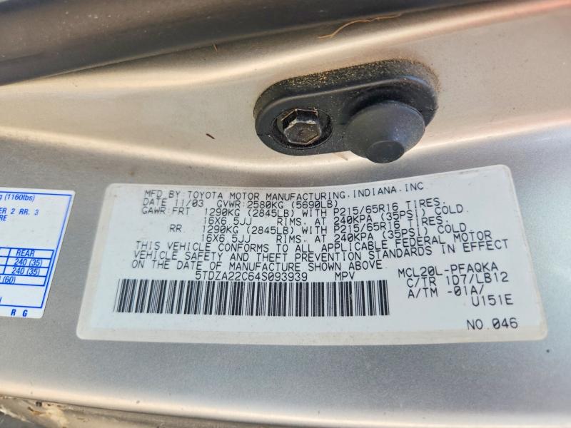 64736816 :رقم المزاد ، 5TDZA22C64S093939 vin ، 2004 Toyota Sienna مزاد بيع