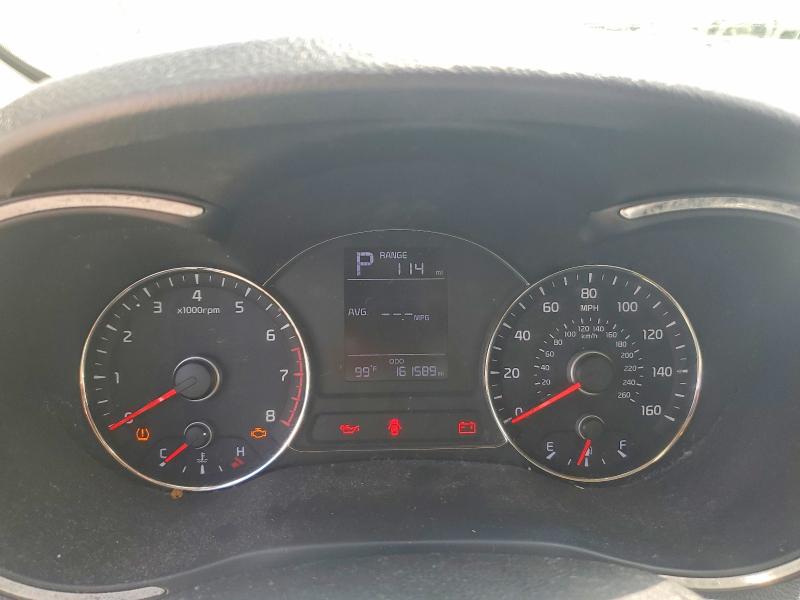 67244636 :رقم المزاد ، 3KPFK4A76JE247149 vin ، 2018 Kia Forte مزاد بيع