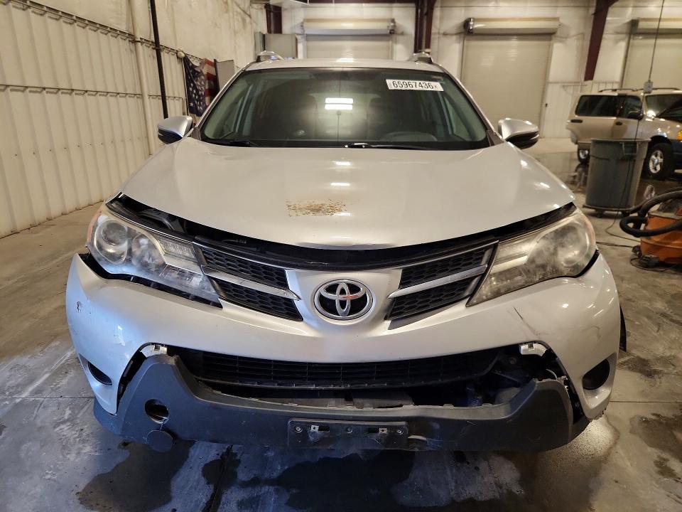 2015 Toyota Rav4 მანქანა იყიდება აუქციონზე, vin: 2T3BFREV8FW327346, აუქციონის ნომერი: 65967436