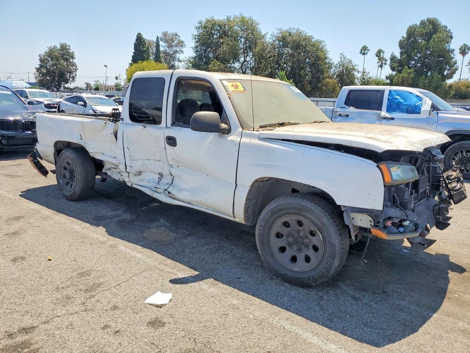 64298716 :رقم المزاد ، 2GCEC19V151350962 vin ، 2005 Chevrolet Silverado مزاد بيع