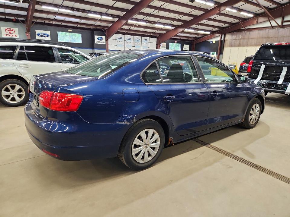 65432216 :رقم المزاد ، 3VW2K7AJXEM431935 vin ، 2014 Volkswagen Jetta مزاد بيع