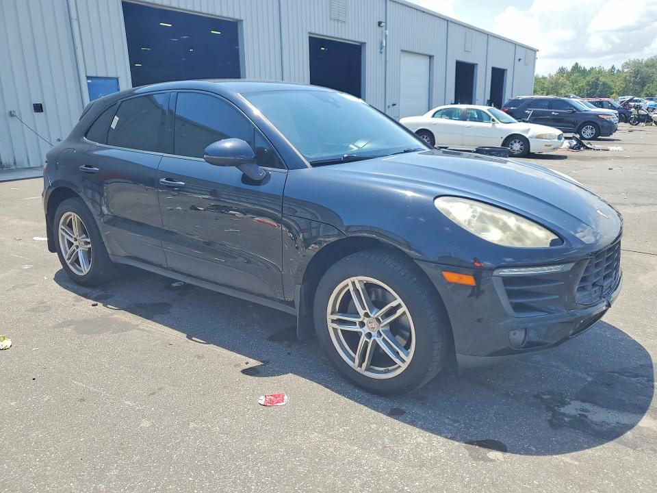 65352256 :رقم المزاد ، WP1AA2A58HLB02789 vin ، 2017 Porsche Macan مزاد بيع