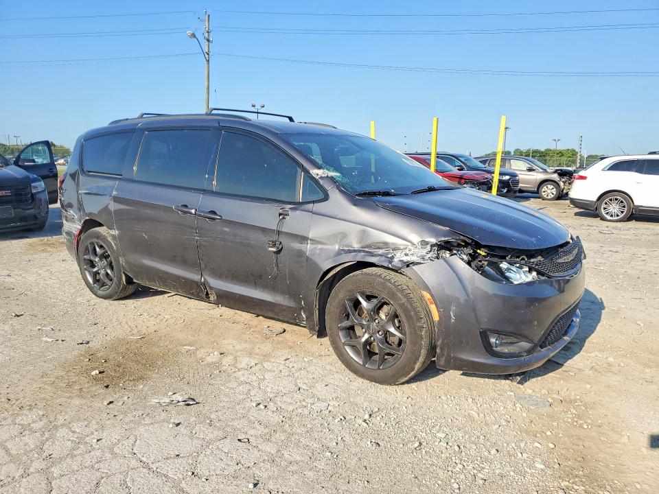 63857346 :رقم المزاد ، 2C4RC1BG9KR593347 vin ، 2019 Chrysler Pacifica مزاد بيع