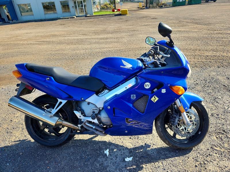 Продаж на аукціоні авто 2000 Honda Vfr800, vin: JH2RC4622YM200257, номер лоту: 65474776