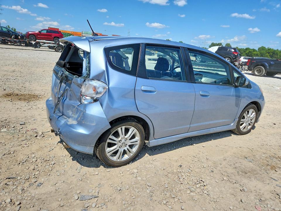 Продажа на аукционе авто 2011 Honda Fit, vin: JHMGE8G55BC005789, номер лота: 63473506