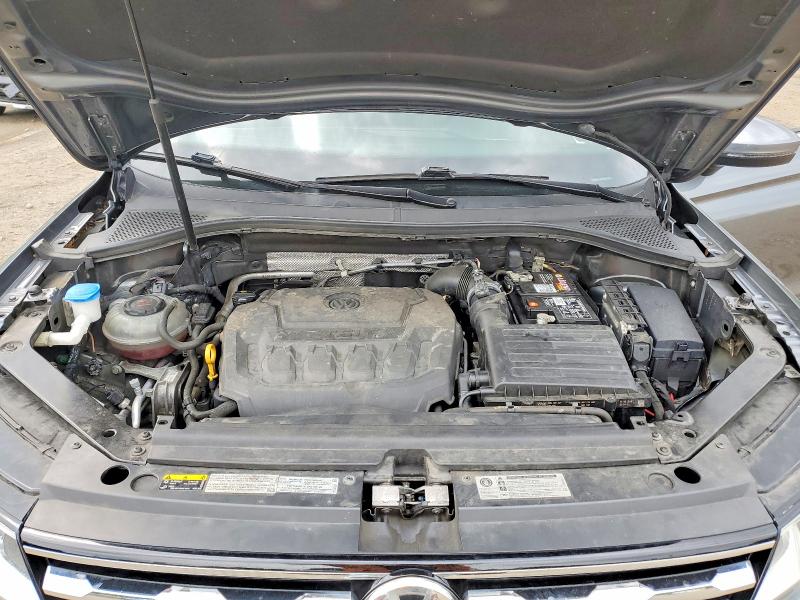 64383306 :رقم المزاد ، 3VV2B7AX4KM005128 vin ، 2019 Volkswagen Tiguan مزاد بيع