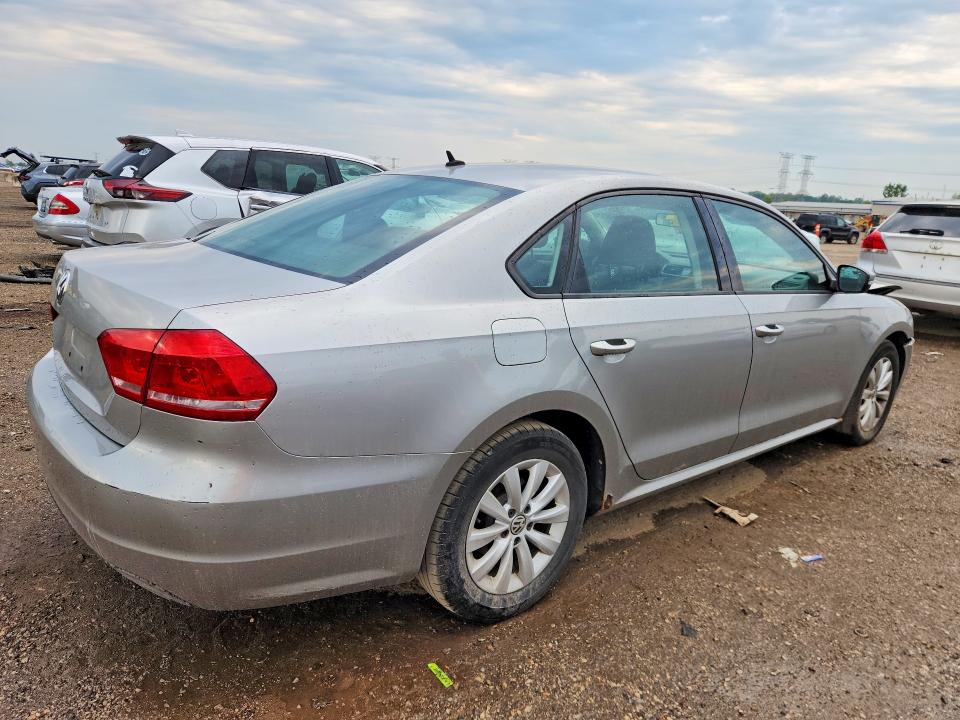 Продажа на аукционе авто 2013 Volkswagen Passat, vin: 1VWAH7A38DC086335, номер лота: 67009296