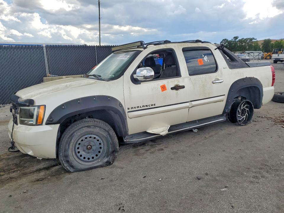 66889186 :رقم المزاد ، 3GNFK12358G193018 vin ، 2008 Chevrolet Avalanche مزاد بيع