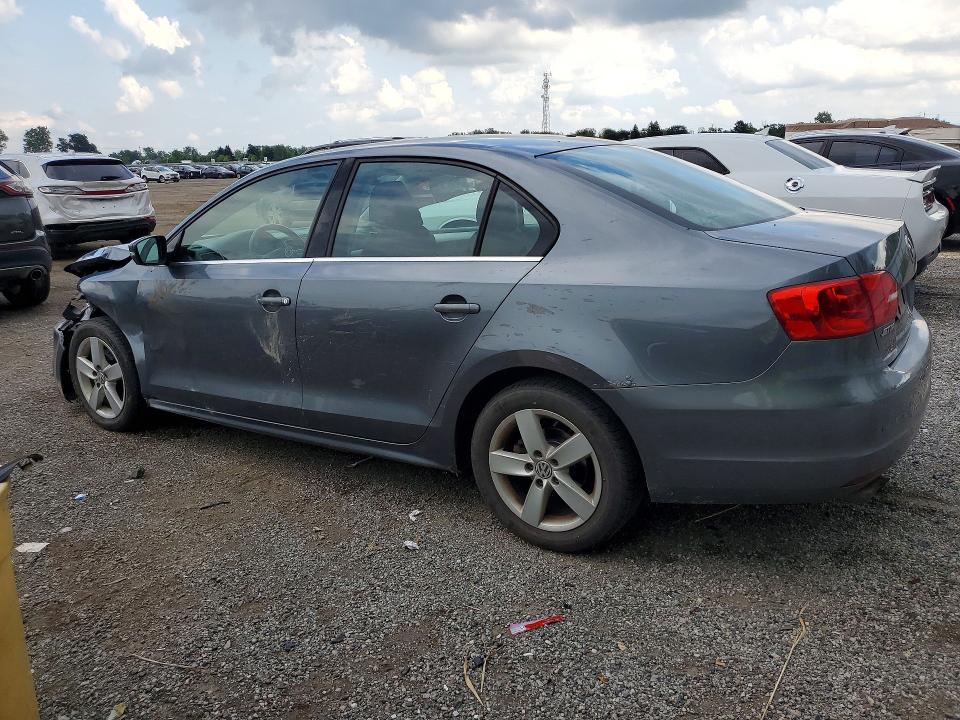 Продажа на аукционе авто 2014 Volkswagen Jetta, vin: 3VWDL7AJ2EM357724, номер лота: 64013956
