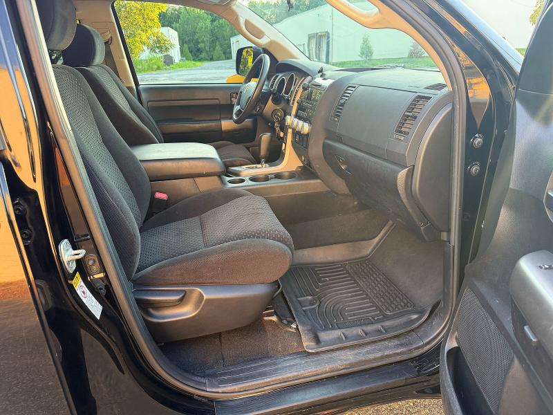 65758766 :رقم المزاد ، 5TFDY5F13AX157702 vin ، 2010 Toyota Tundra مزاد بيع