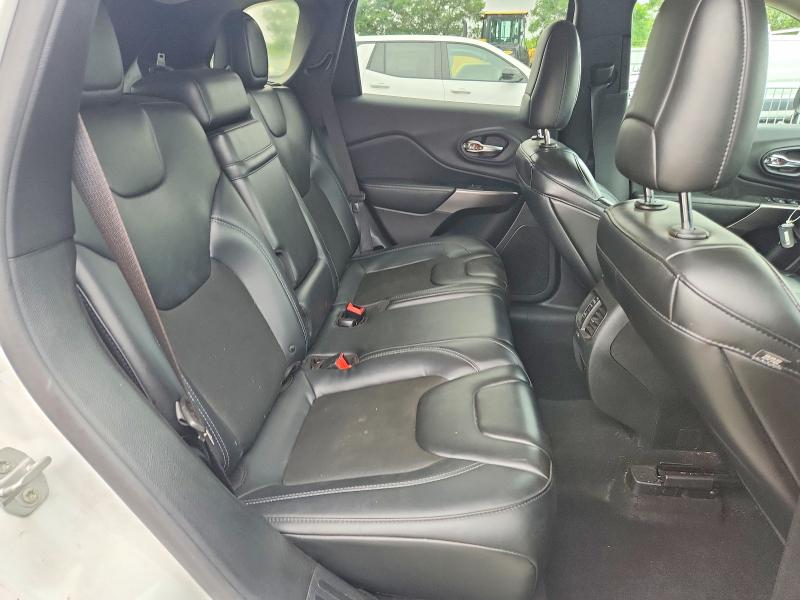 61859626 :رقم المزاد ، 1C4PJMLB4KD398681 vin ، 2019 Jeep Cherokee مزاد بيع
