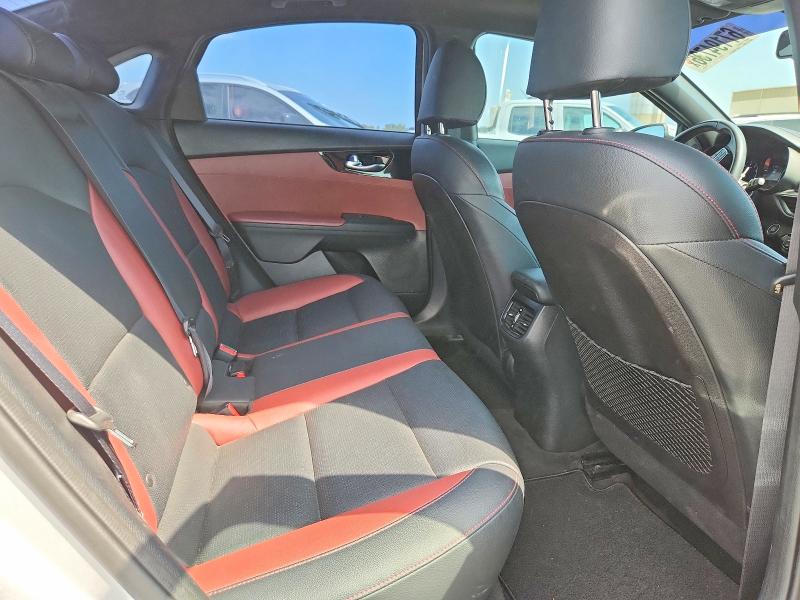 67194736 :رقم المزاد ، 3KPF54AD9LE214291 vin ، 2020 Kia Forte مزاد بيع