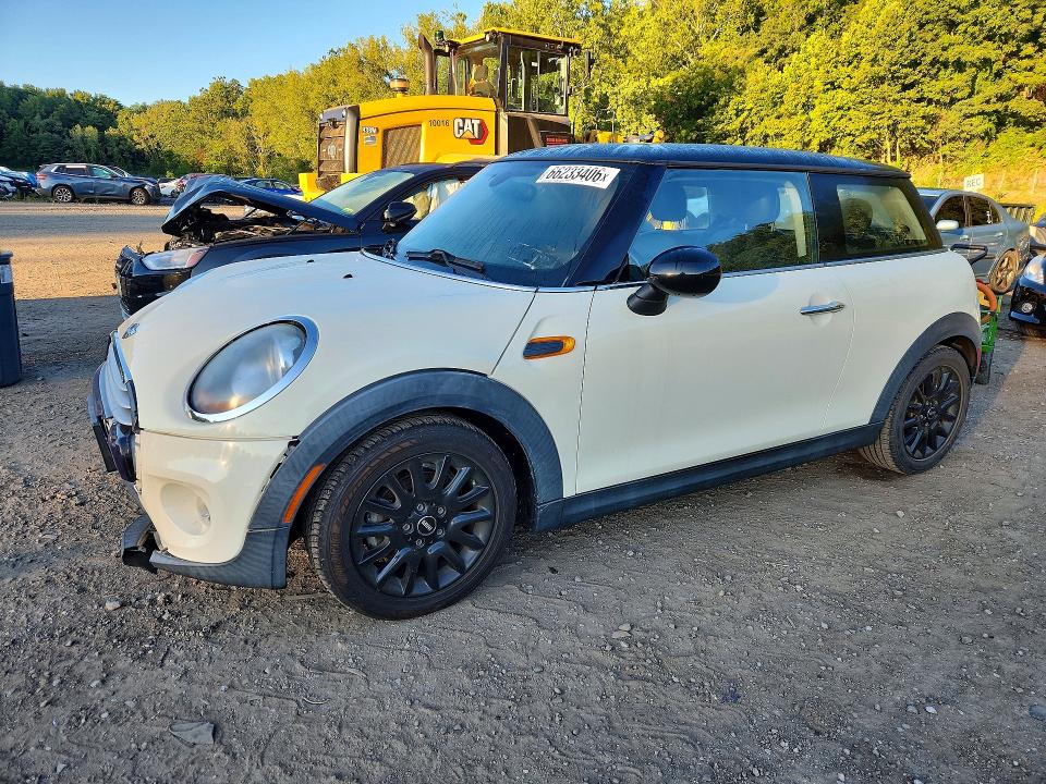 Продажа на аукционе авто 2015 Mini Cooper, vin: WMWXM5C50FT938964, номер лота: 66233406