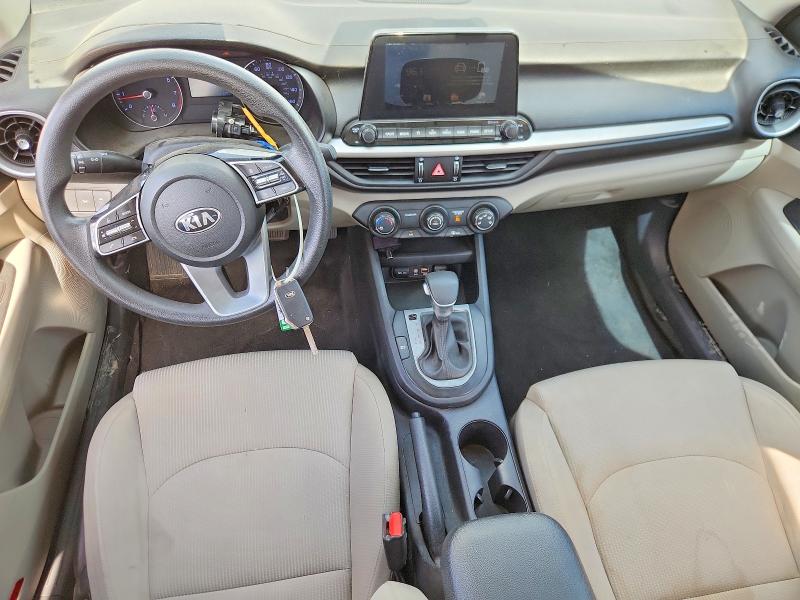 2020 Kia Forte მანქანა იყიდება აუქციონზე, vin: 3KPF24AD1LE141023, აუქციონის ნომერი: 64649556
