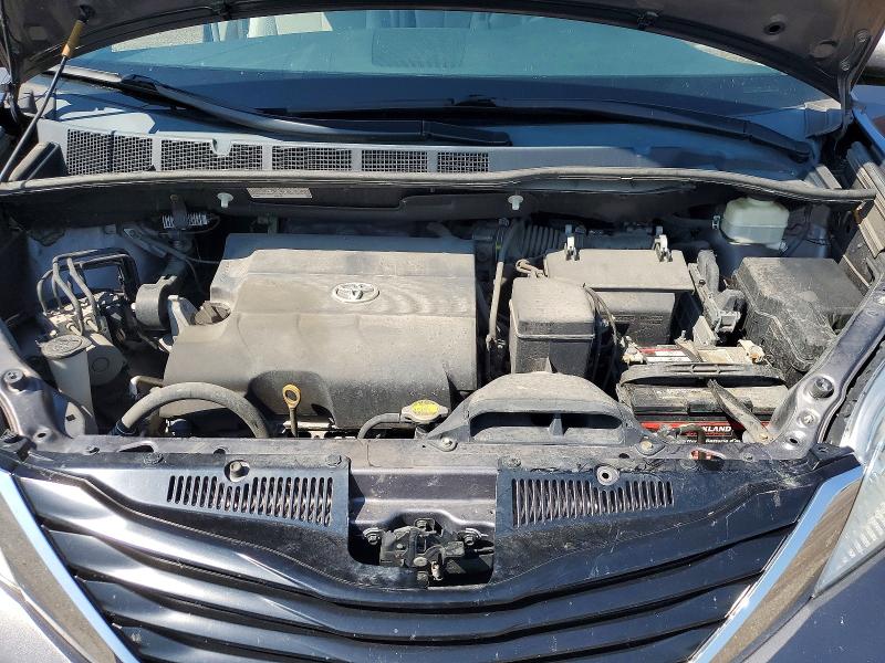 2013 Toyota Sienna მანქანა იყიდება აუქციონზე, vin: 5TDKK3DC1DS366559, აუქციონის ნომერი: 64560206