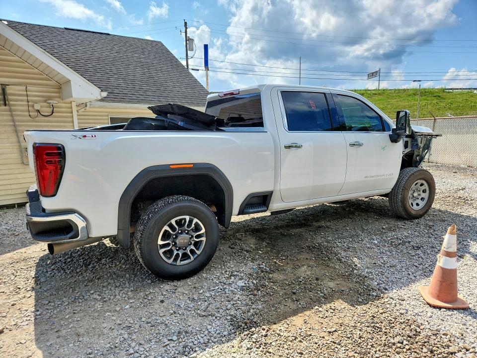 63744496 :رقم المزاد ، 1GT19NEY8RF270951 vin ، 2024 Gmc Sierra مزاد بيع