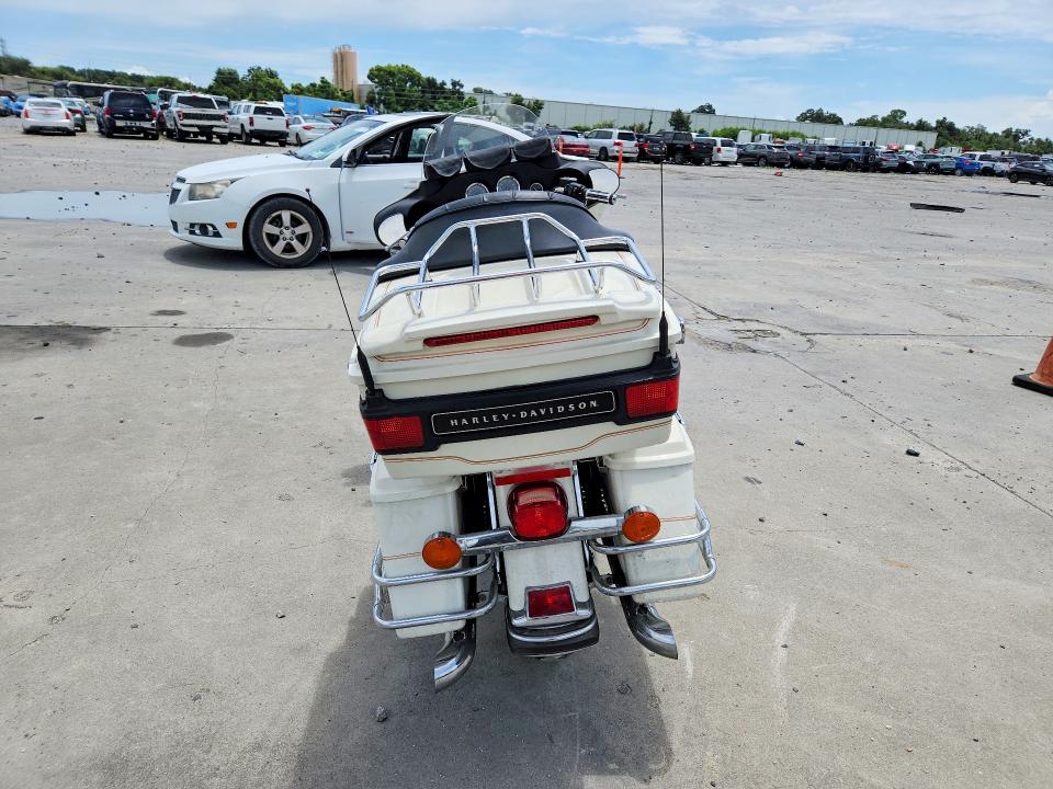 2001 Harley-davidson Flhtcui მანქანა იყიდება აუქციონზე, vin: 1HD1FLW181Y659000, აუქციონის ნომერი: 63732496