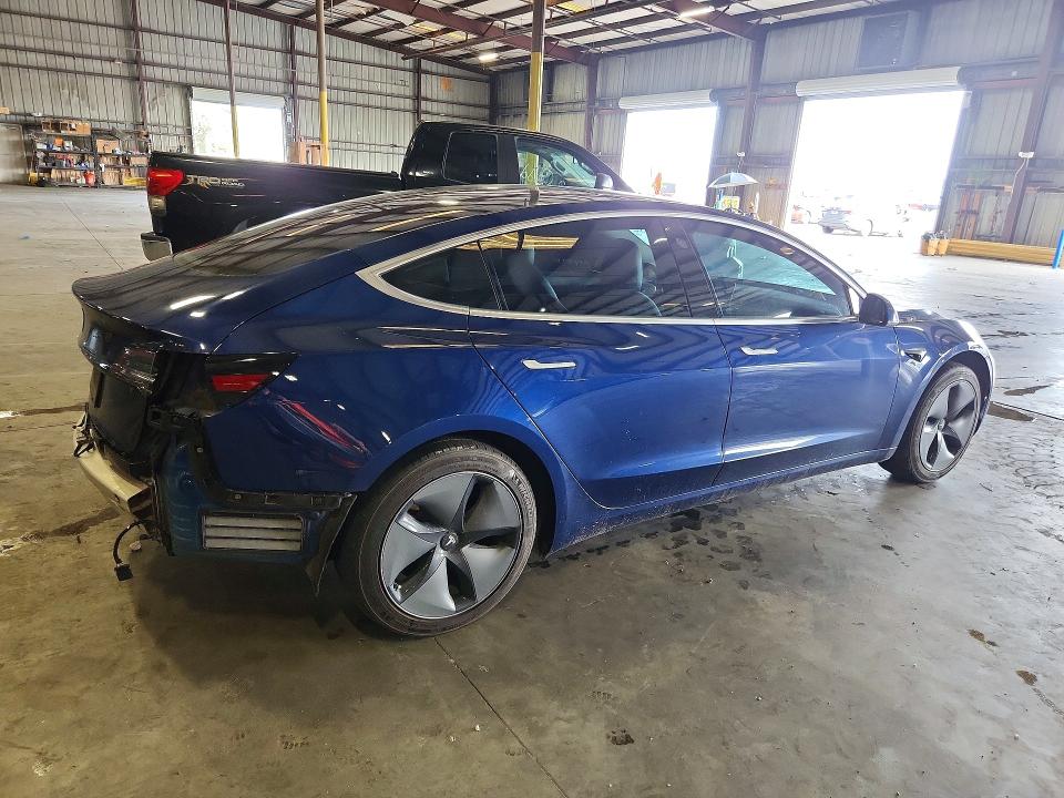 63875386 :رقم المزاد ، 5YJ3E1EA8LF631090 vin ، 2020 Tesla Model 3 مزاد بيع