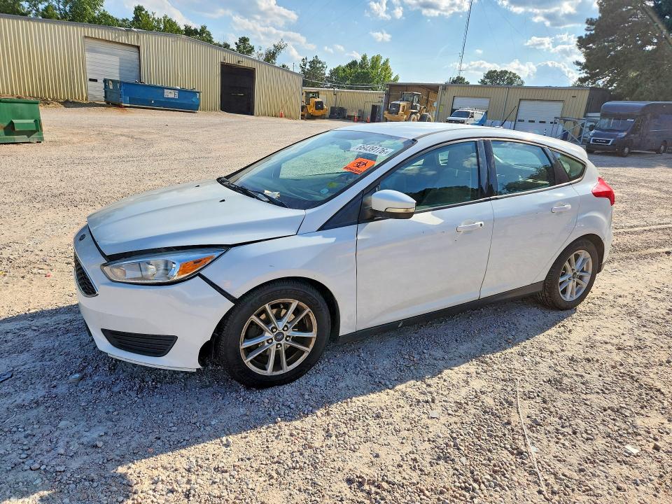 2015 Ford Focus მანქანა იყიდება აუქციონზე, vin: 1FADP3K23FL270656, აუქციონის ნომერი: 66439176