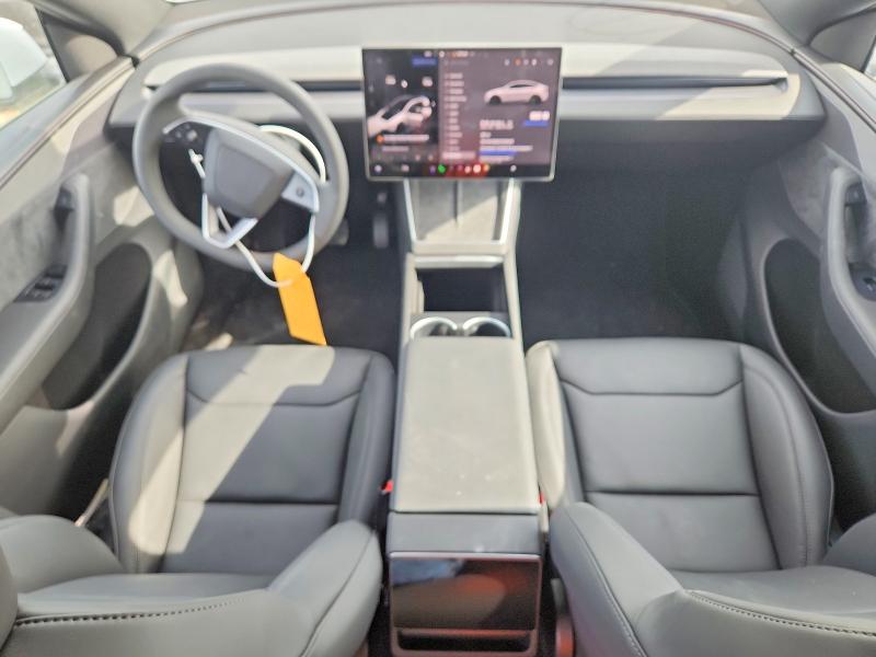 61779766 :رقم المزاد ، 7SAYGDEE3TF645339 vin ، 2026 Tesla Model Y مزاد بيع