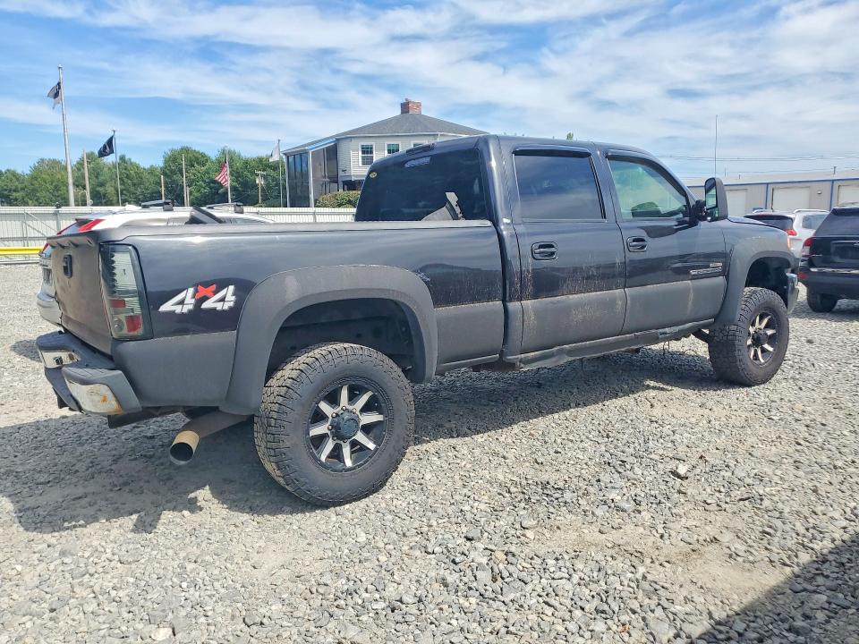 67402666 :رقم المزاد ، 1GTHK23294F213375 vin ، 2004 Gmc Sierra مزاد بيع