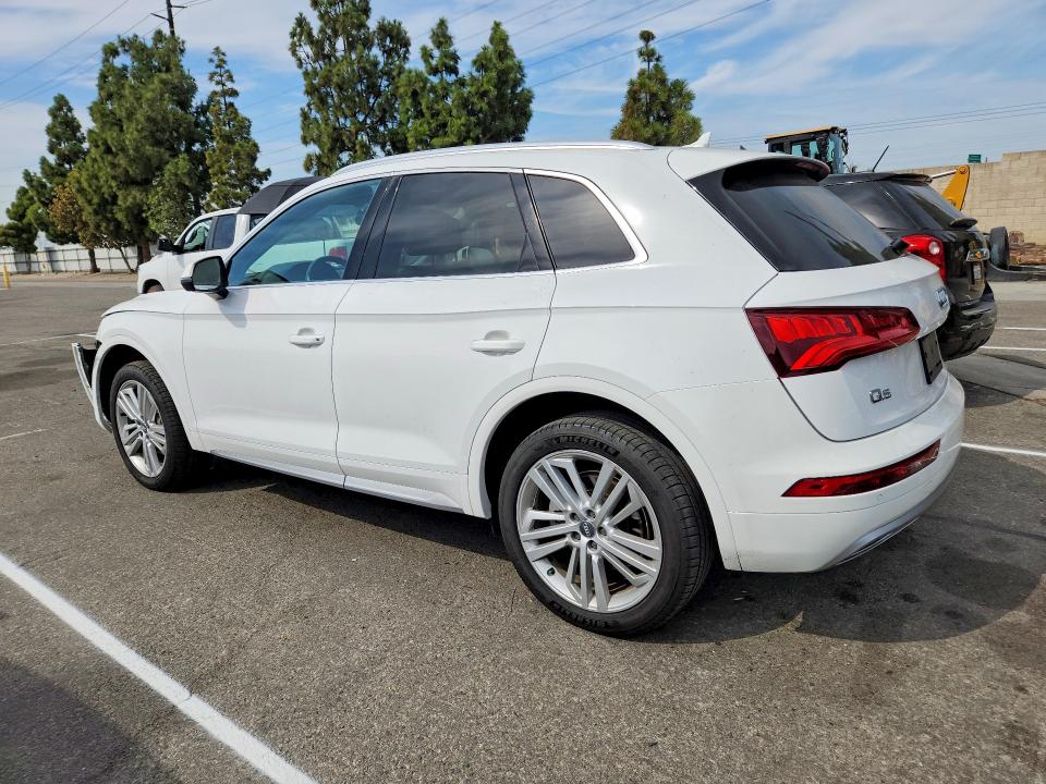 Продажа на аукционе авто 2018 Audi Q5, vin: WA1BNAFY6J2088856, номер лота: 66409836