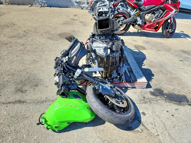 63708266 :رقم المزاد ، JKBZXJK10SA007094 vin ، 2025 Kawasaki Zx636 مزاد بيع