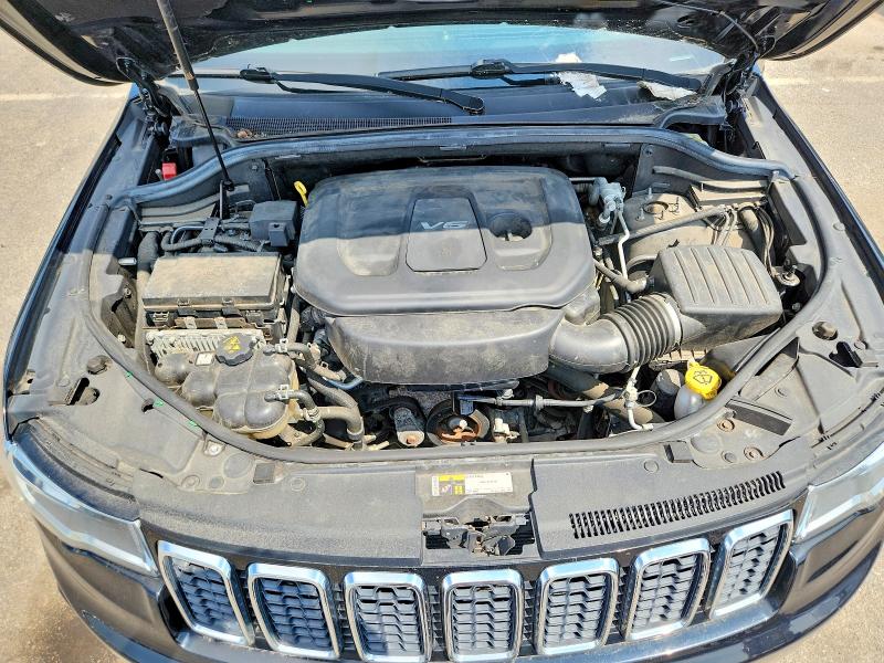 65332986 :رقم المزاد ، 1C4RJFBG8JC436936 vin ، 2018 Jeep Grand Cherokee مزاد بيع