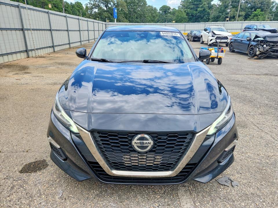 2022 Nissan Altima მანქანა იყიდება აუქციონზე, vin: 1N4BL4CV7NN399178, აუქციონის ნომერი: 64005816