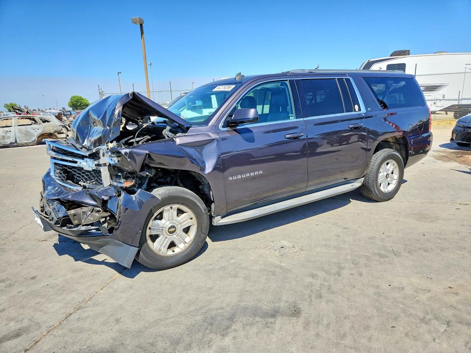 64119286 :رقم المزاد ، 1GNSCJKC0FR227066 vin ، 2015 Chevrolet Suburban مزاد بيع